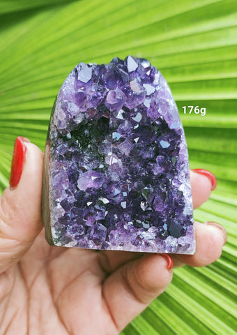 Amethyst cluster 176g