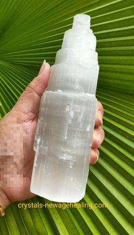 Selenite Tower *Estimated  Height:150mm; Weight: 410~480gm Base: 40mm