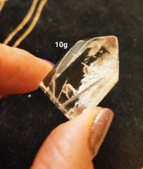 Rutilated Quartz Point 10gm